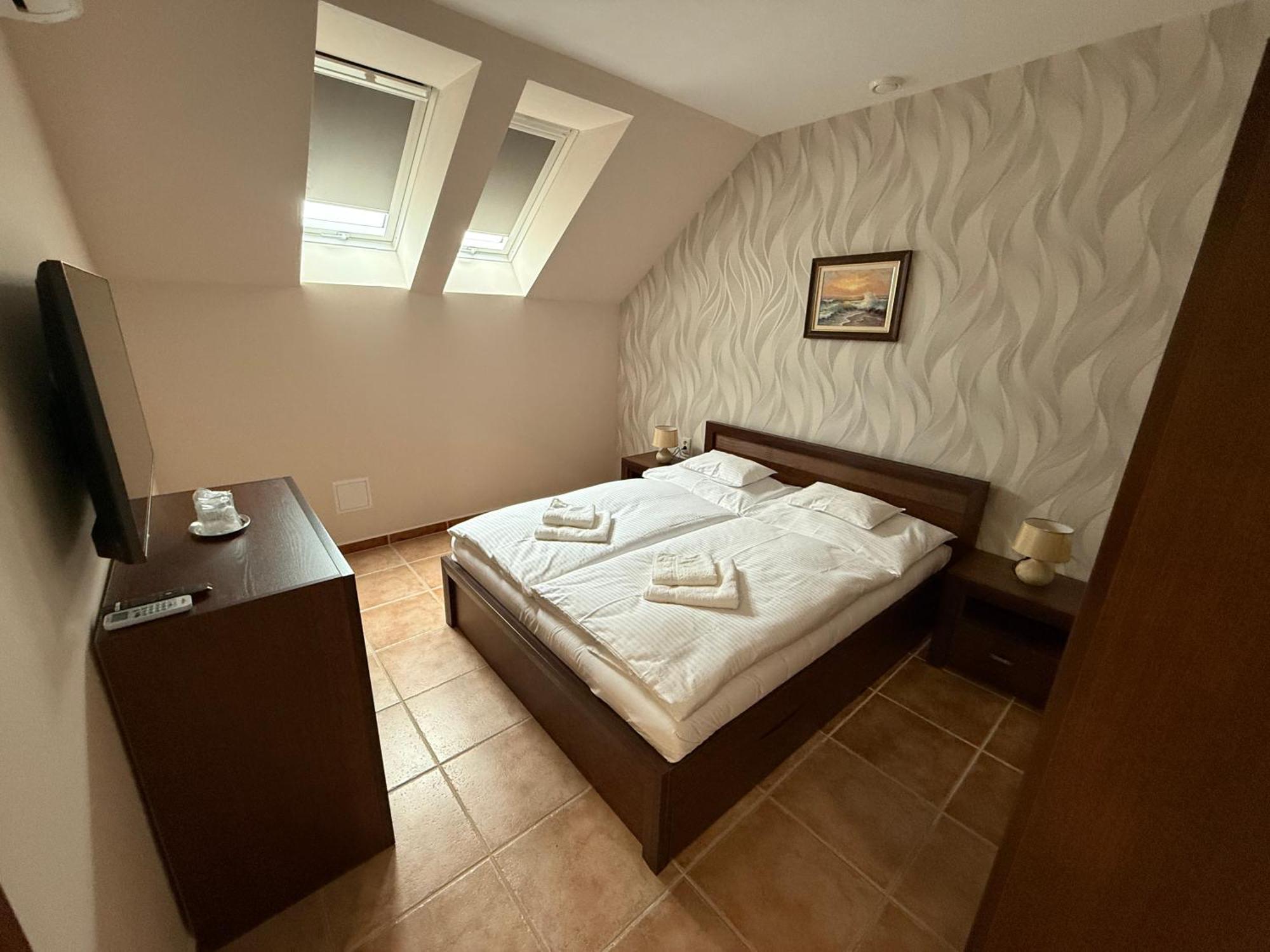 Spa & Wellness Hotel Orchidea Velky Meder Exterior foto